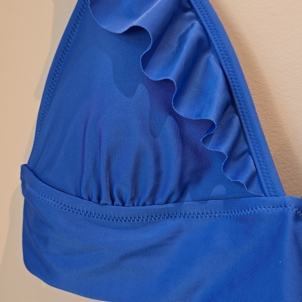 aerie - Blue Ruffle Triangle Bikini Top​​​​​​​ - Picture 3 of 11